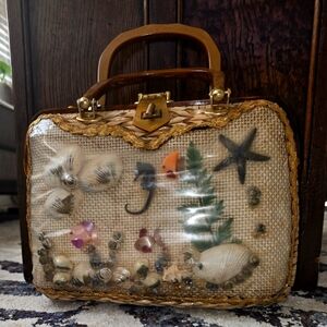 Vintage Seashell Handbag